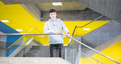 Der Hünenberger Noah Wenzin (18) zeigt in seiner Maturaarbeit die Vor- und Nachteile auf. Der Hünenberger Noah Wenzin (18) zeigt in seiner Maturaarbeit die Vor- und Nachteile auf.