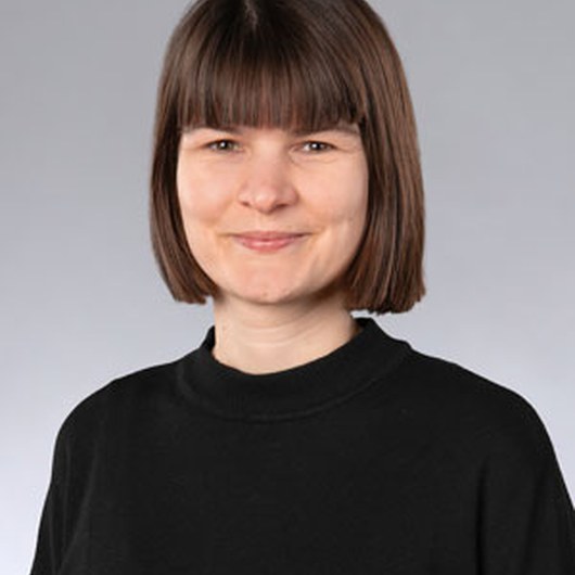 Schüller Larissa