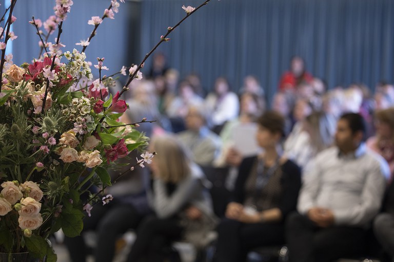 Volle Aula an der Tagung vom 11. März 2023
