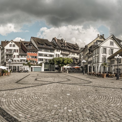 Zug Landsgemeindeplatz © Switzerland Tourism/Markus Buehler-Rasom