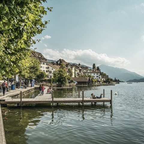 Zug Seepromenade © Switzerland Tourism/Markus Buehler-Rasom