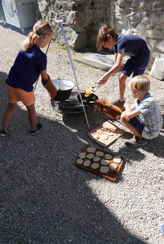 Kochen wie im Mittelalter Museum Burg Zug