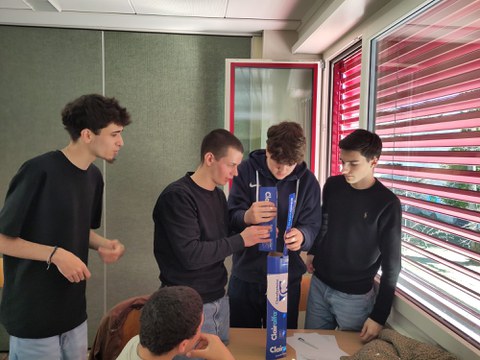Sprachaustausch in Sion mit der 4 und 5. Klasse Sprachaustausch in Sion mit der 4 und 5. Klasse