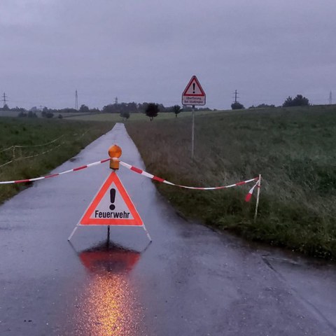 Strasse überflutet