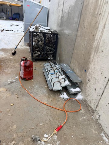 #1: brennende Gasflasche