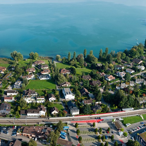 Hünenberg See