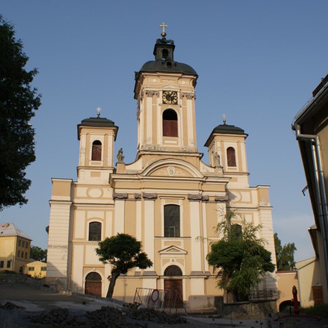 Römisch-katholische Pfarrkirche