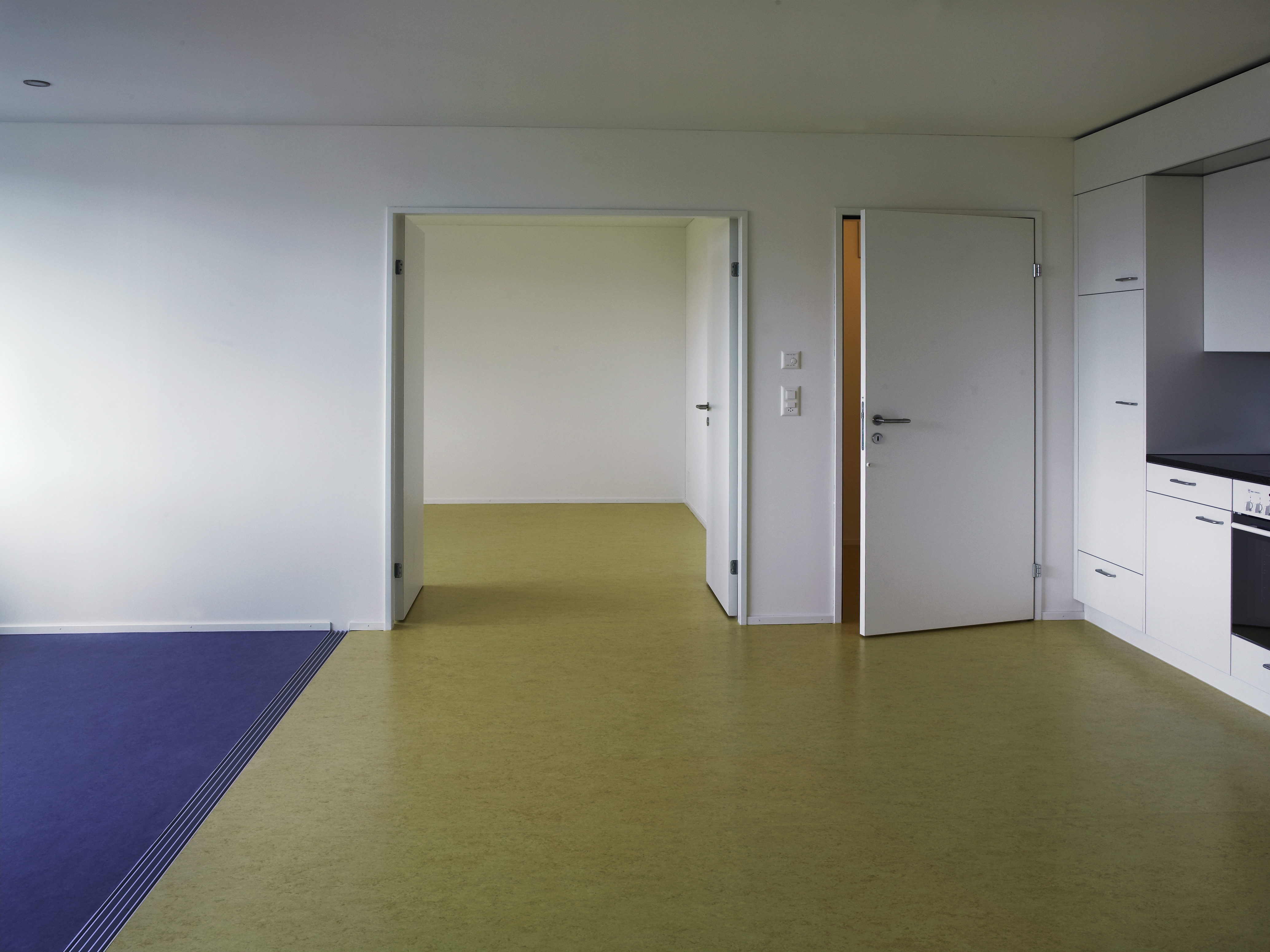 Liegenschaft Eu innen 02.jpg