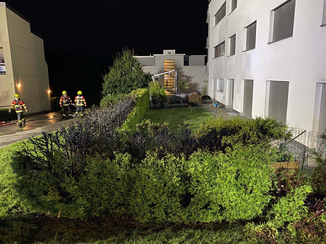 Heckenbrand in Menzingen