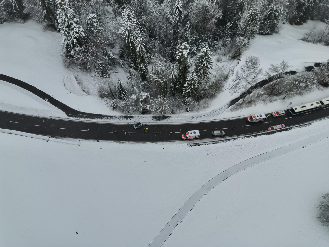 Kollision nach Überholmanöver