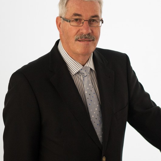 Straumann Kurt