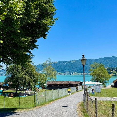 Zugang Seebad Buonas