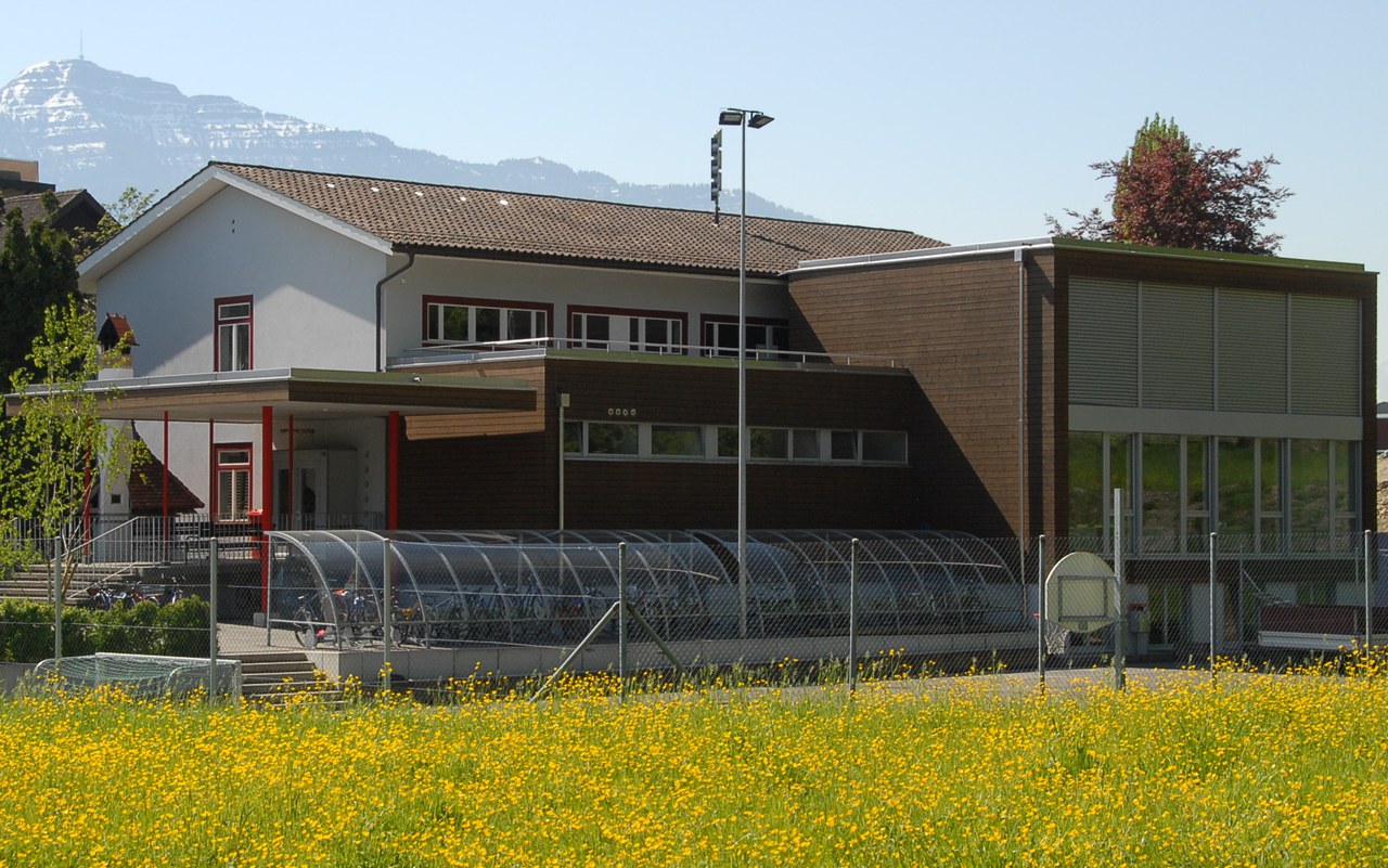 Schulhaus Risch