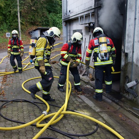 Übung Atemschutz 28.09.2019_005.jpg