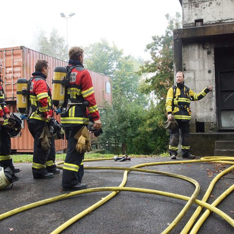 Übung Atemschutz 28.09.2019_007.jpg