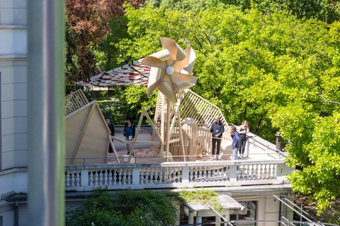 Überhitzte Stadträume: Mit dieser innovativen Klimaanlage wollen Studierende auf dem Bundesplatz für kühle Köpfe sorgen