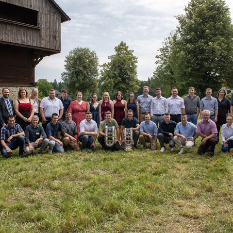 AbsolventInnen Höhere Fachschule Agro-Technik